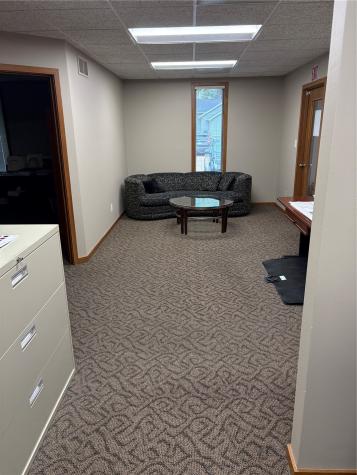3745 Center Point Road NE Cedar Rapids IA 52402