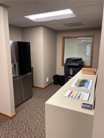 3745 Center Point Road NE Cedar Rapids IA 52402