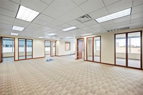 215 3rd Avenue SE Cedar Rapids IA 52401