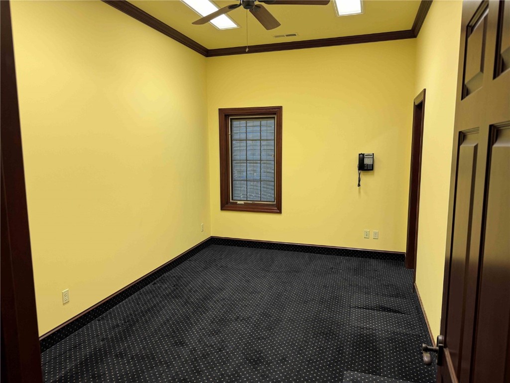 4125 Glass Road NE Cedar Rapids IA 52402