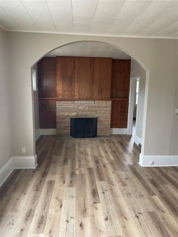 1569 First Avenue SE Cedar Rapids IA 52402