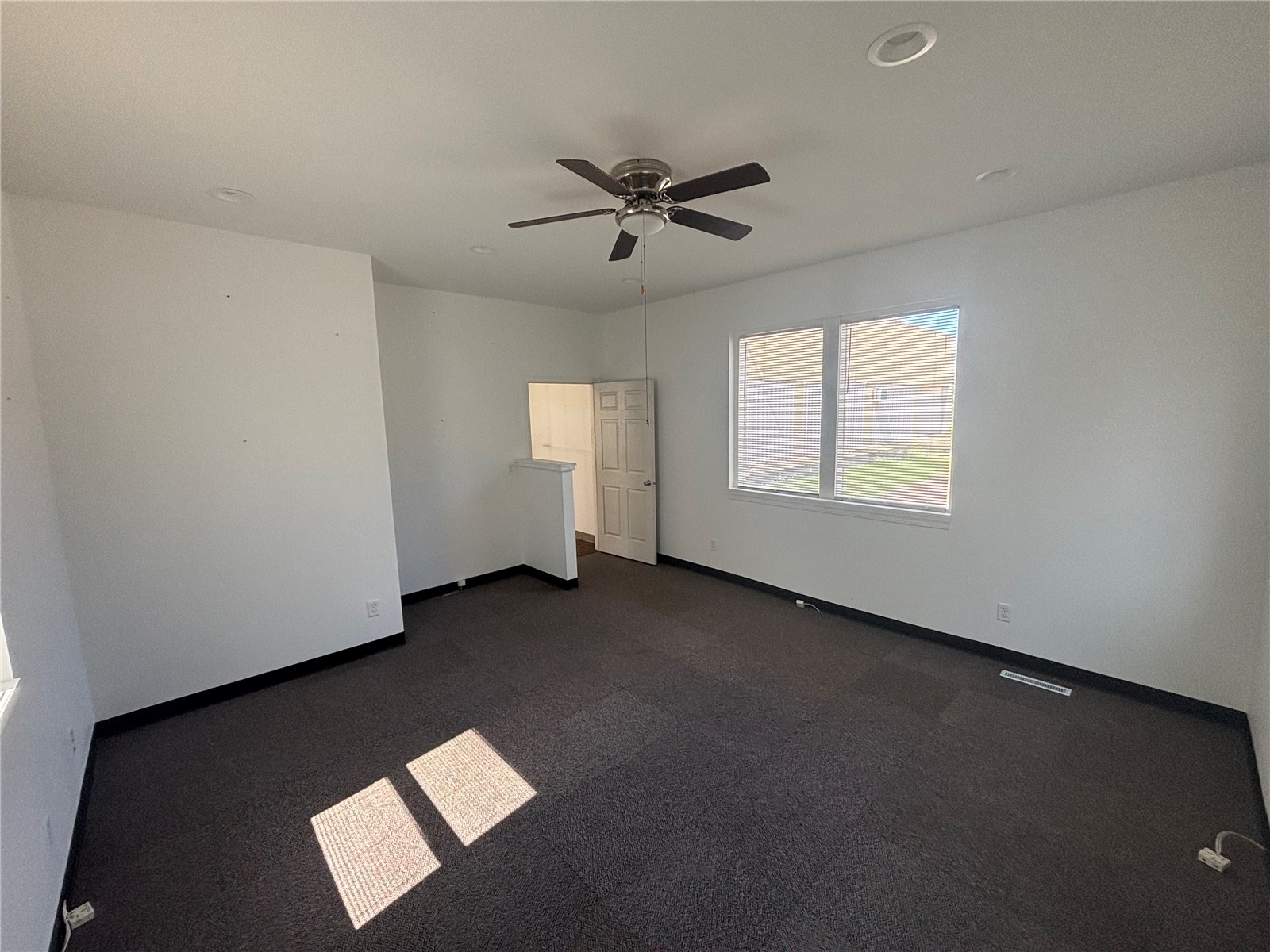 1814 E Avenue NE Cedar Rapids IA 52402