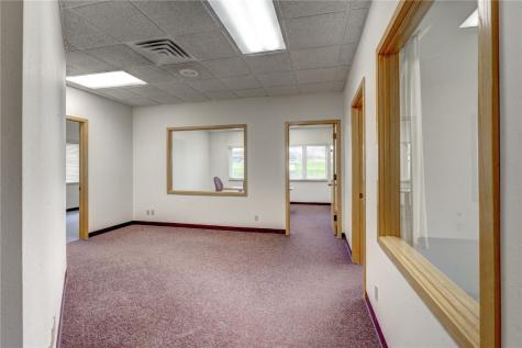 4001 River Ridge Drive NE Cedar Rapids IA 52402