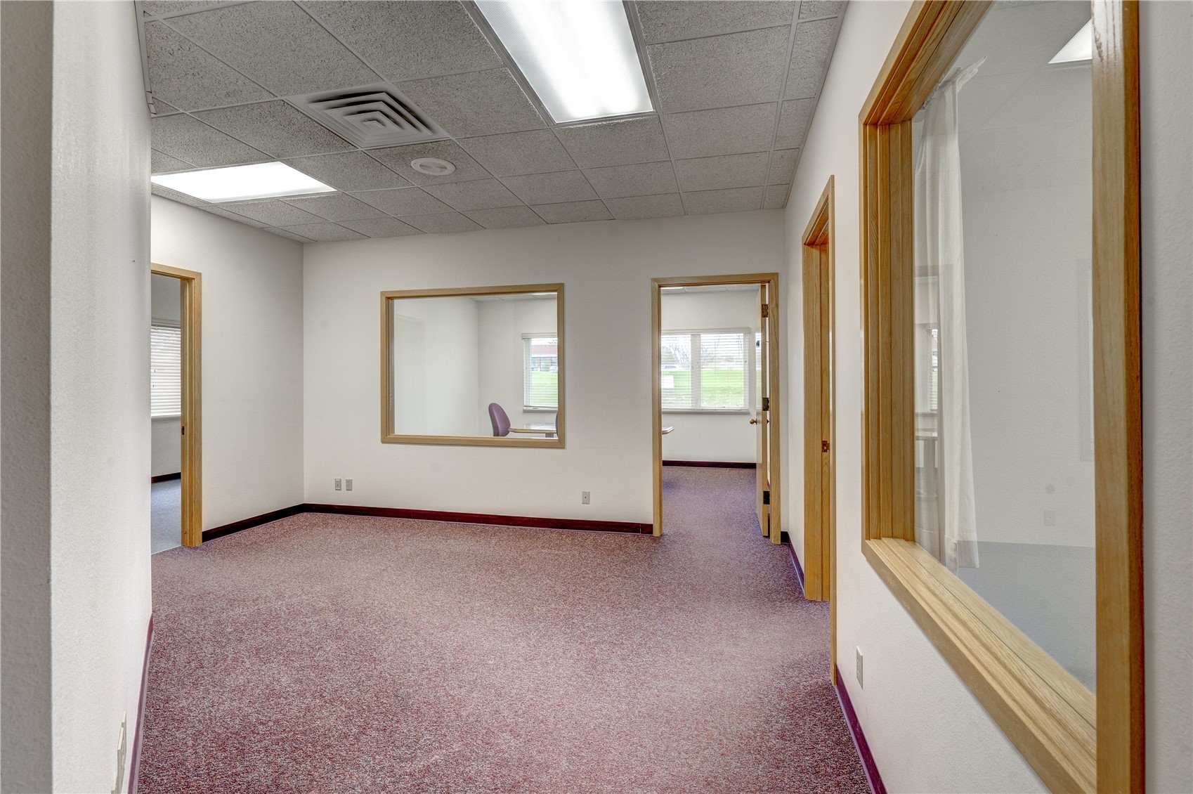 4001 River Ridge Drive NE Cedar Rapids IA 52402