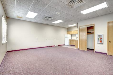 4001 River Ridge Drive NE Cedar Rapids IA 52402