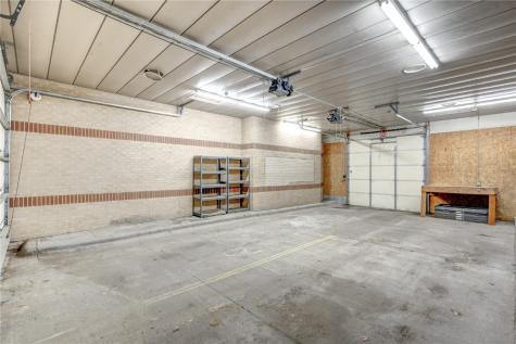 4001 River Ridge Drive NE Cedar Rapids IA 52402