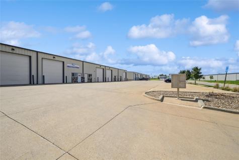 4151 3rd Avenue Marion IA 52302