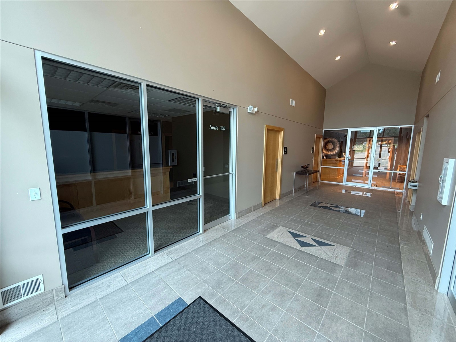 3717 Center Point Road NE Cedar Rapids IA 52402