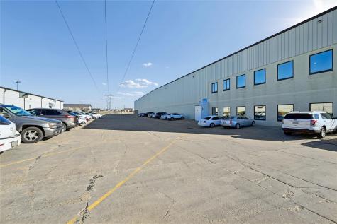 5000 20th Avenue SW Cedar Rapids IA 52404