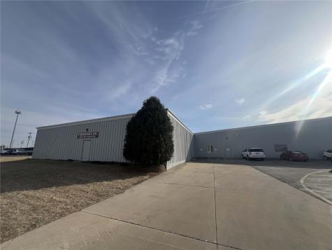 5203 16th Avenue SW Cedar Rapids IA 52404