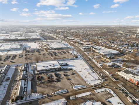 266 Blairs Ferry Road NE Cedar Rapids IA 52402