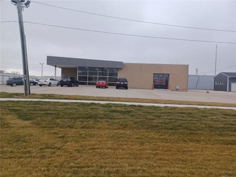 2710 6th Street SW Cedar Rapids IA 52404