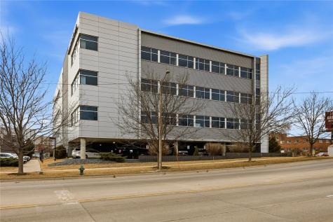 317 7th SE Cedar Rapids IA 52401