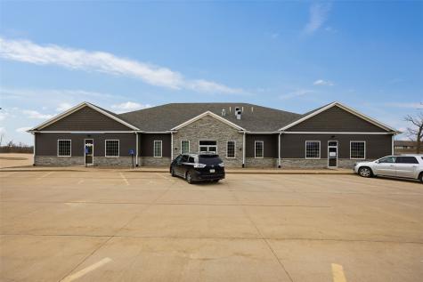 4820 Armar Drive SE Cedar Rapids IA 52403