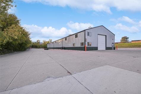 1402 18th Street SW Cedar Rapids IA 52404