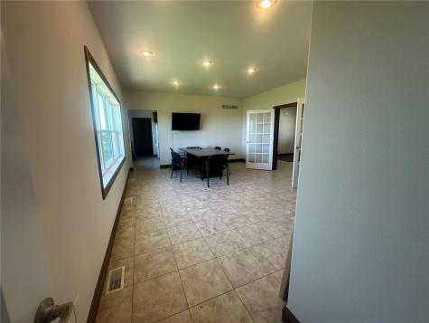 5358 Hutton Drive Urbana IA 52345