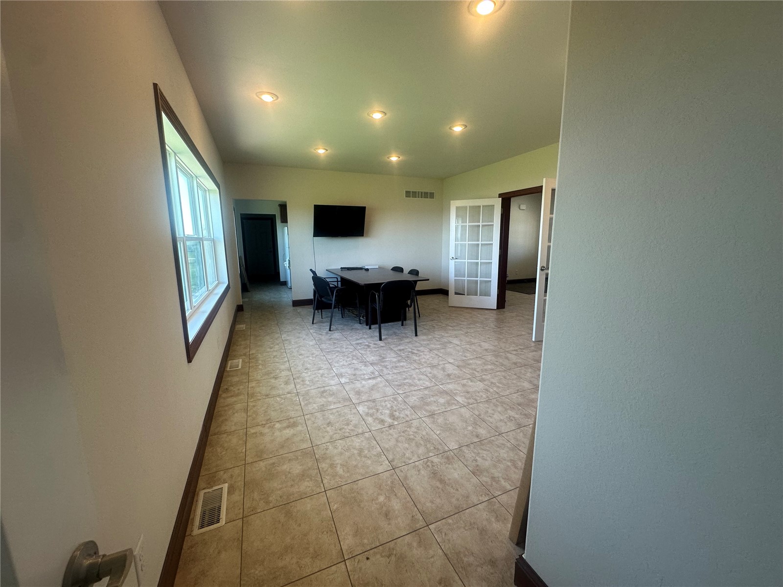5358 Hutton Drive Urbana IA 52345