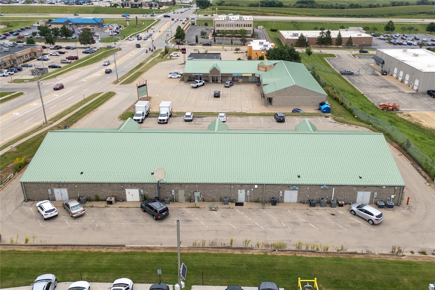 4855 & 4867 Asbury Road Dubuque IA 52002