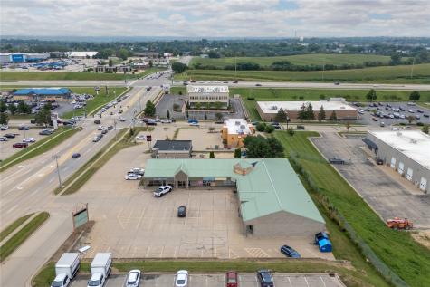 4855 & 4867 Asbury Road Dubuque IA 52002