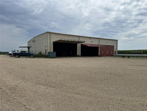 901 E South Street Tipton IA 52772
