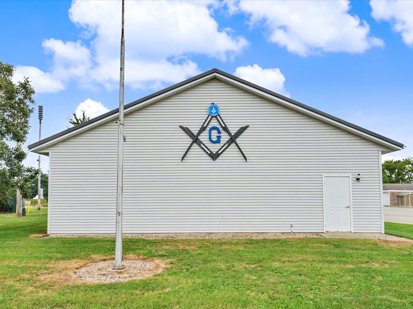 215 E Broadway Street Stanwood IA 52337
