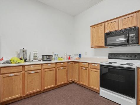 215 E Broadway Street Stanwood IA 52337