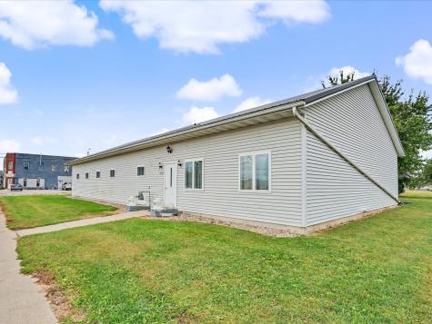 215 E Broadway Street Stanwood IA 52337