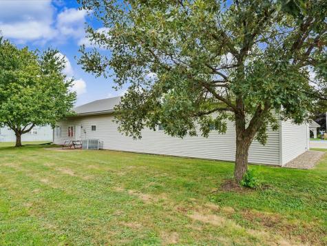 215 E Broadway Street Stanwood IA 52337