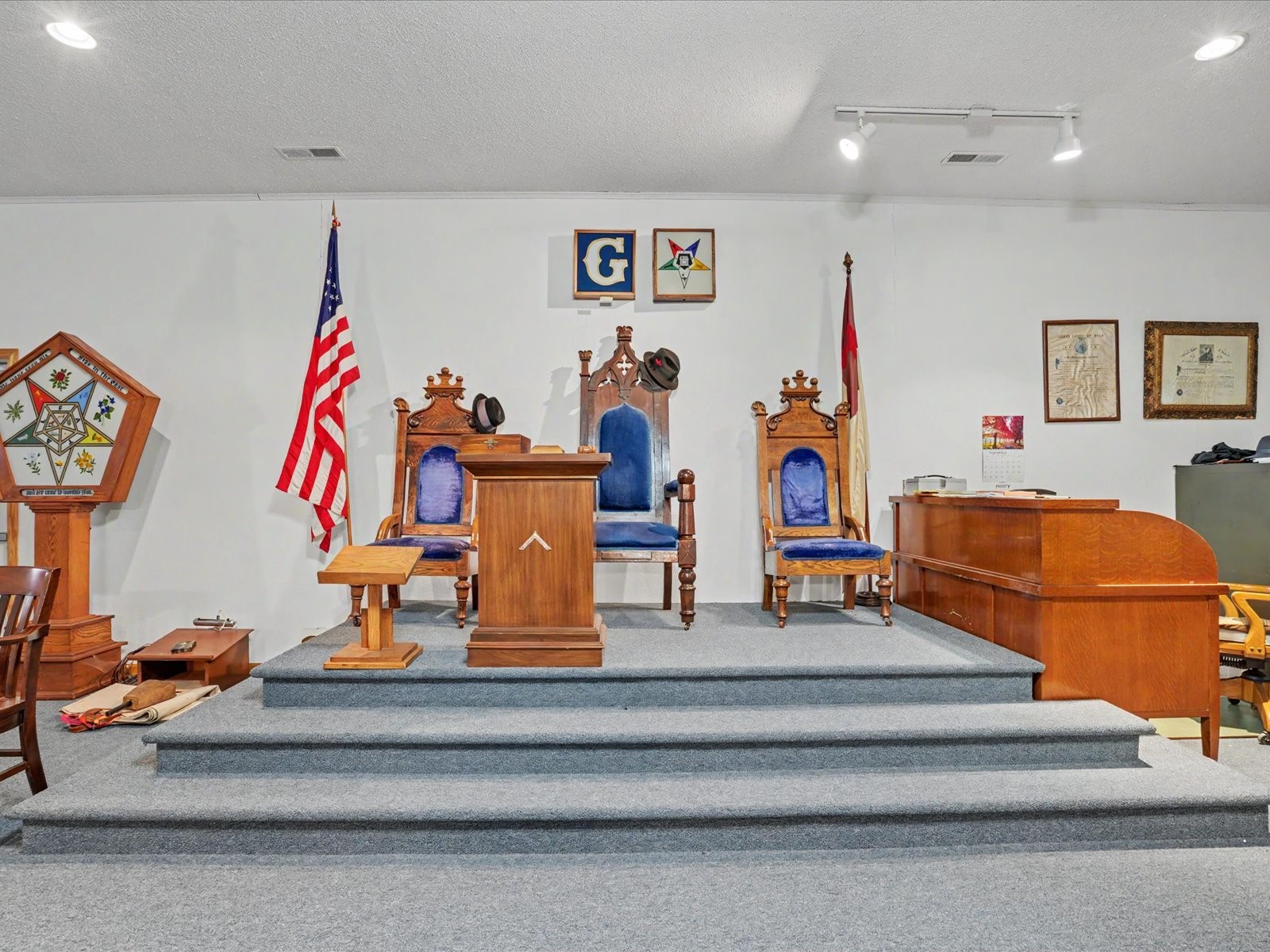 215 E Broadway Street Stanwood IA 52337