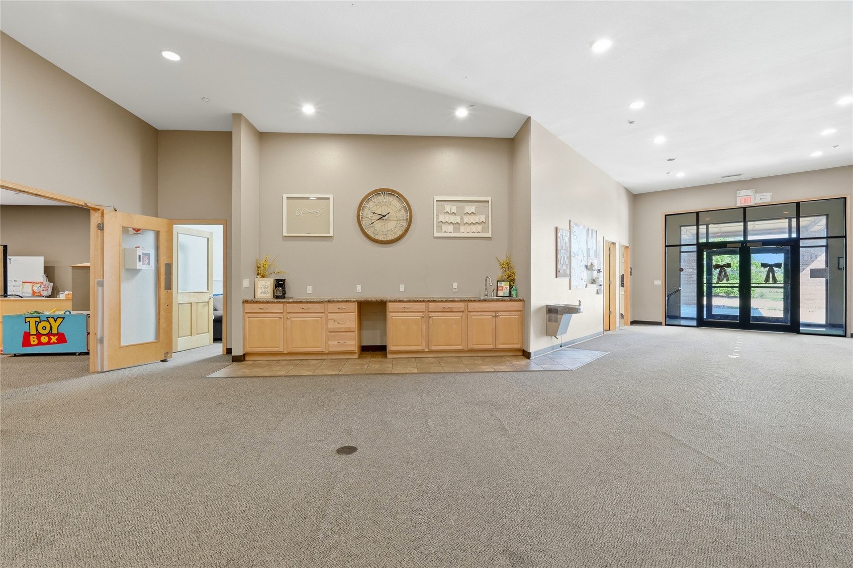 70 Kansas Avenue North Liberty IA 52317