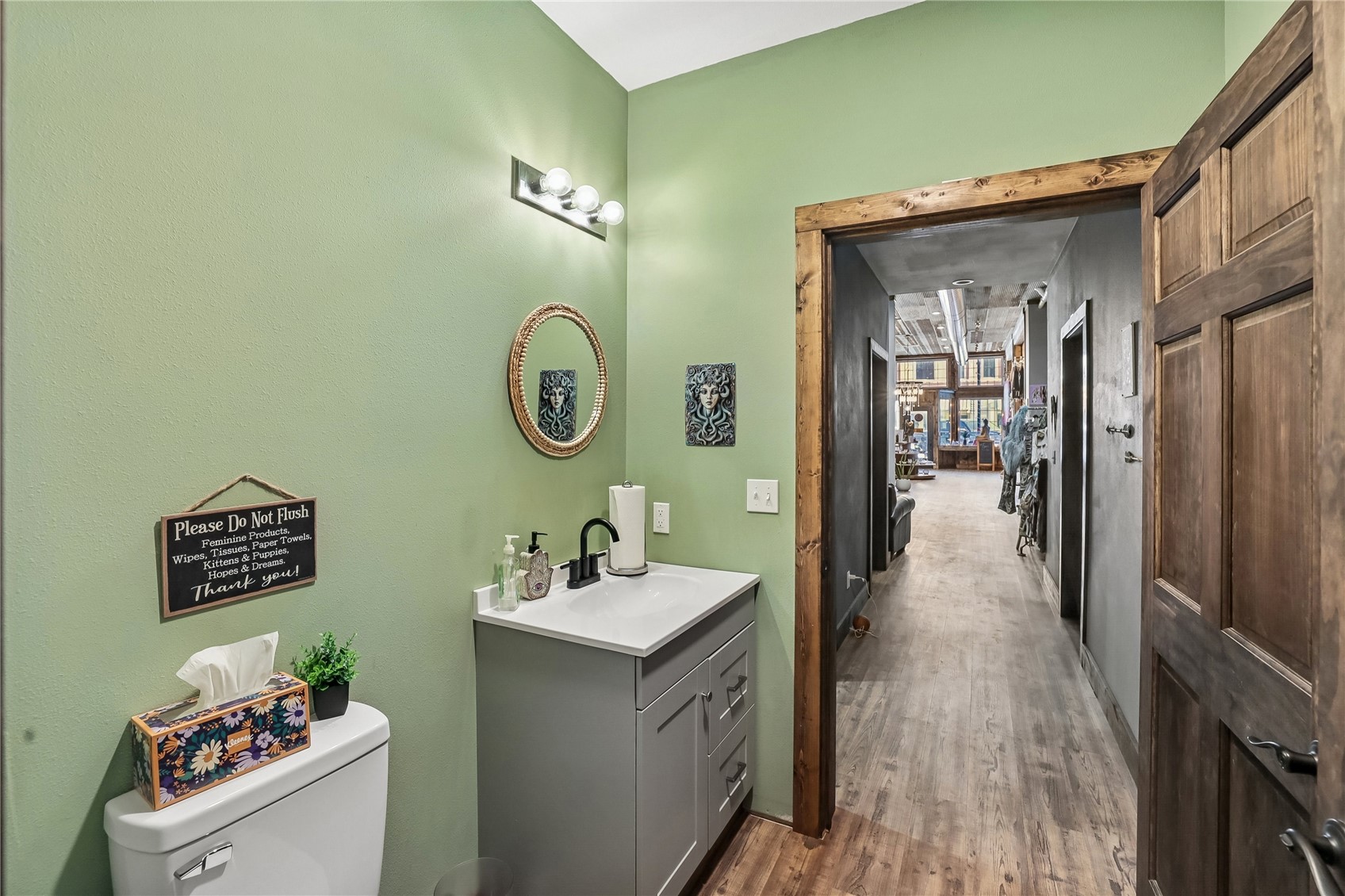 807 12th Street Belle Plaine IA 52208