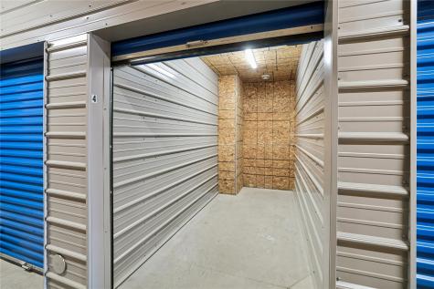 807 12th Street Belle Plaine IA 52208