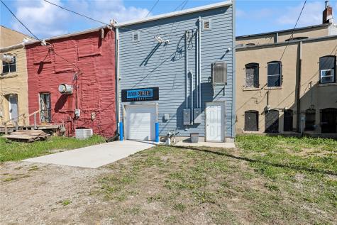 807 12th Street Belle Plaine IA 52208