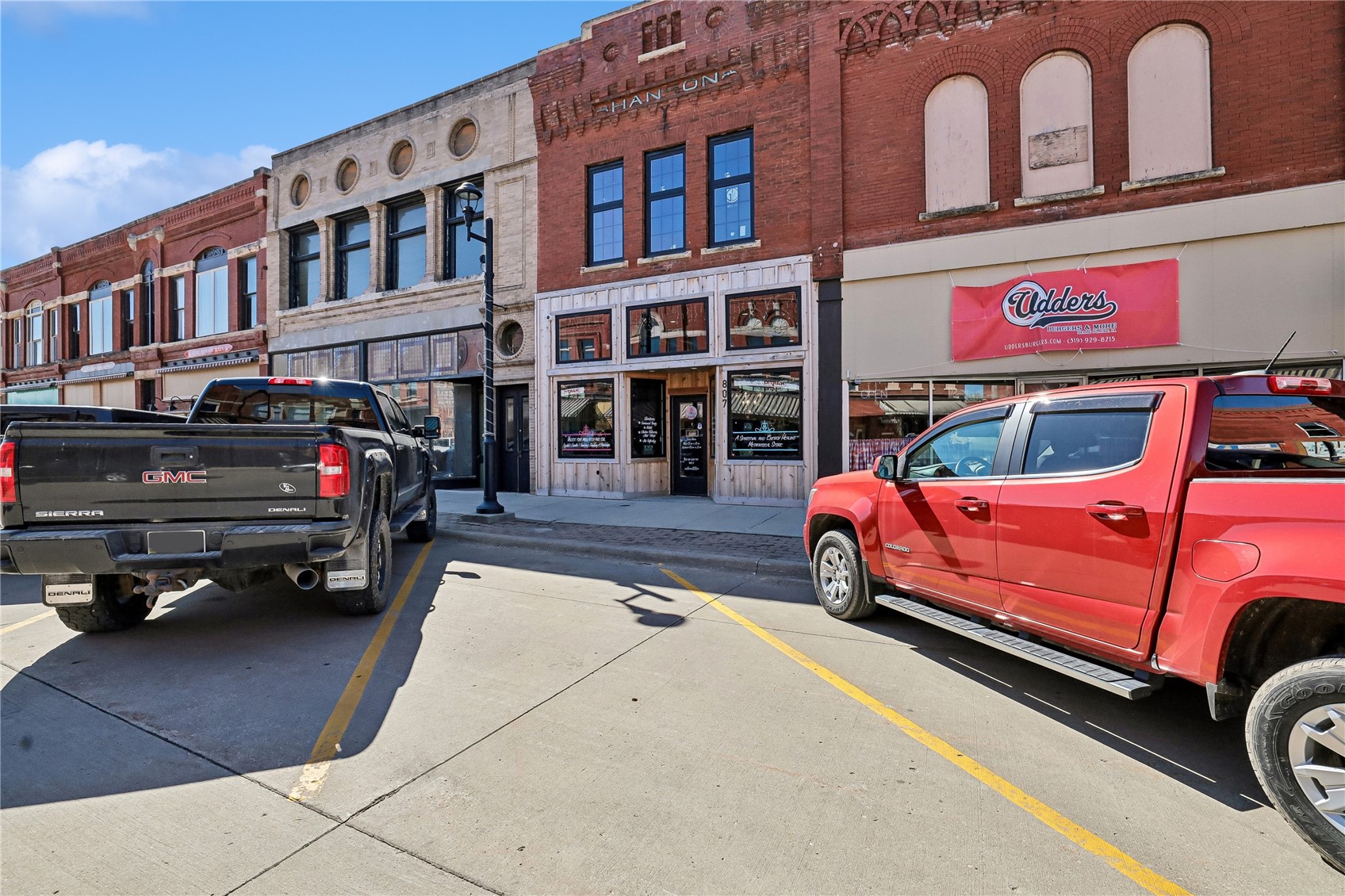 807 12th Street Belle Plaine IA 52208