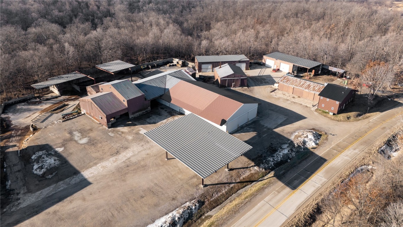 5837 29th Avenue Drive Vinton IA 52349