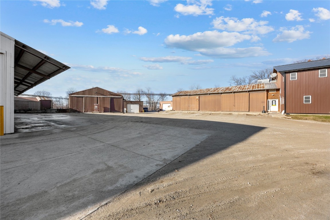 5837 29th Avenue Drive Vinton IA 52349