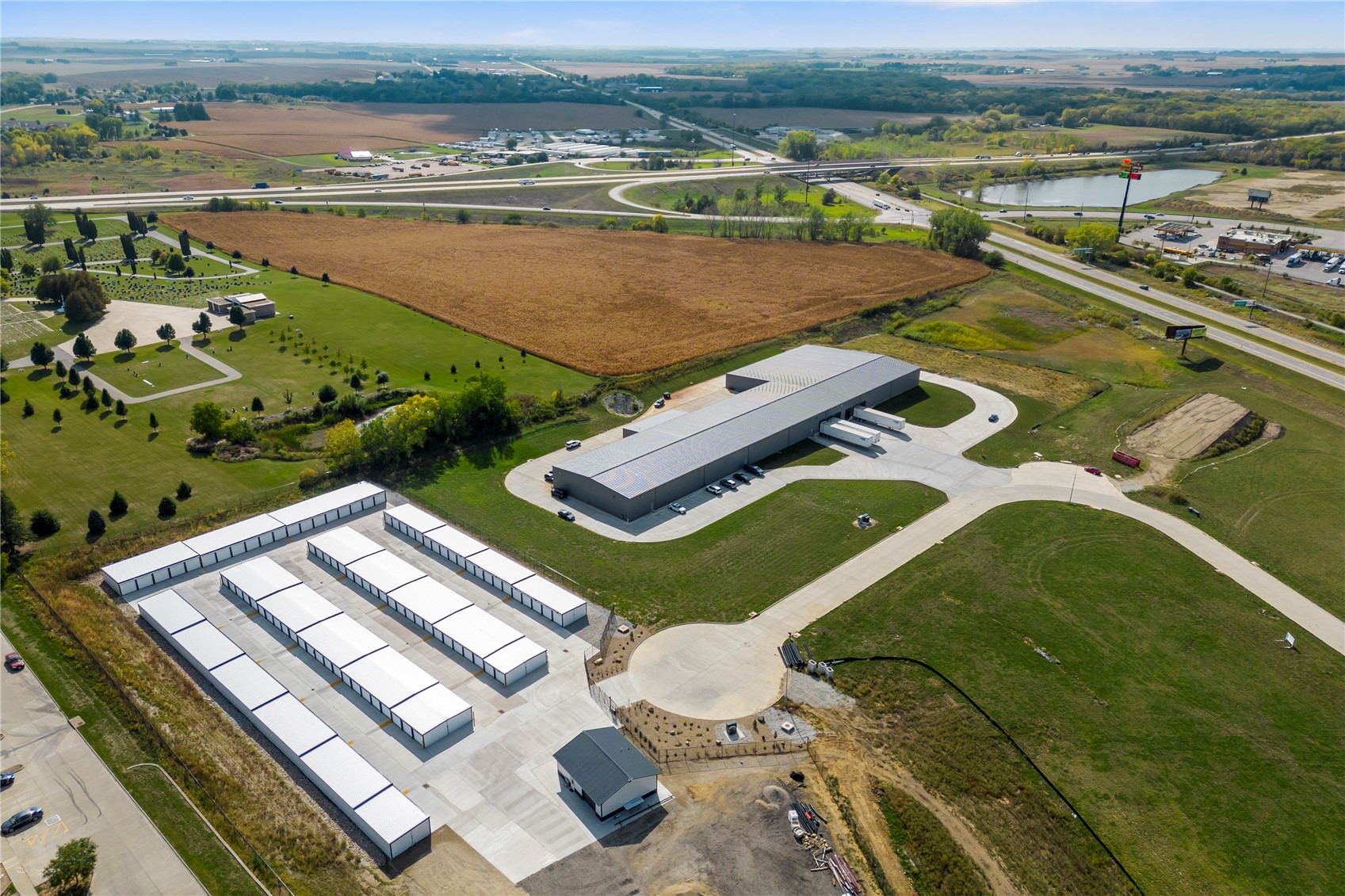 3556 Marnie Avenue Waterloo IA 50701