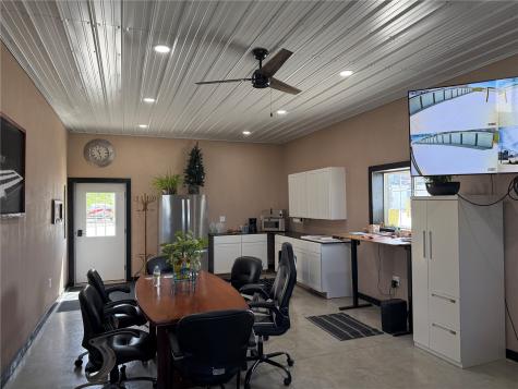 3556 Marnie Avenue Waterloo IA 50701