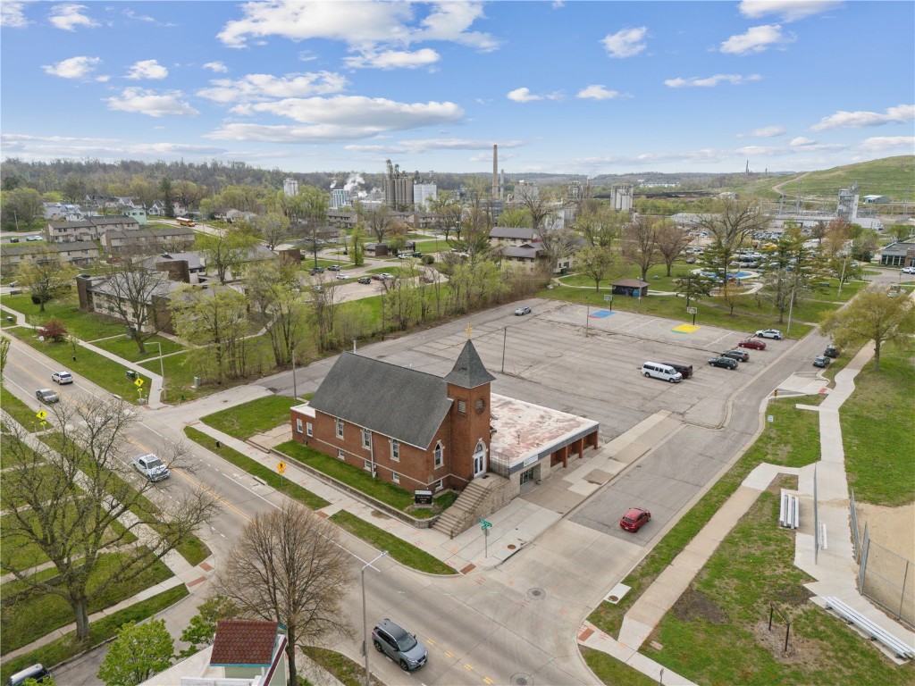1202 10th Street SE Cedar Rapids IA 52401