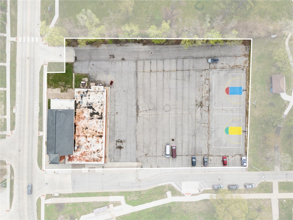 1202 10th Street SE Cedar Rapids IA 52401