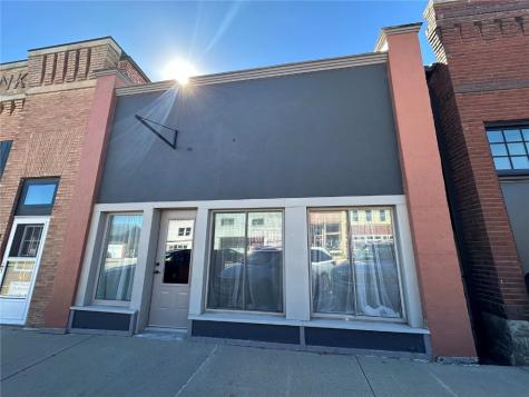 413 E Main Street Central City IA 52214