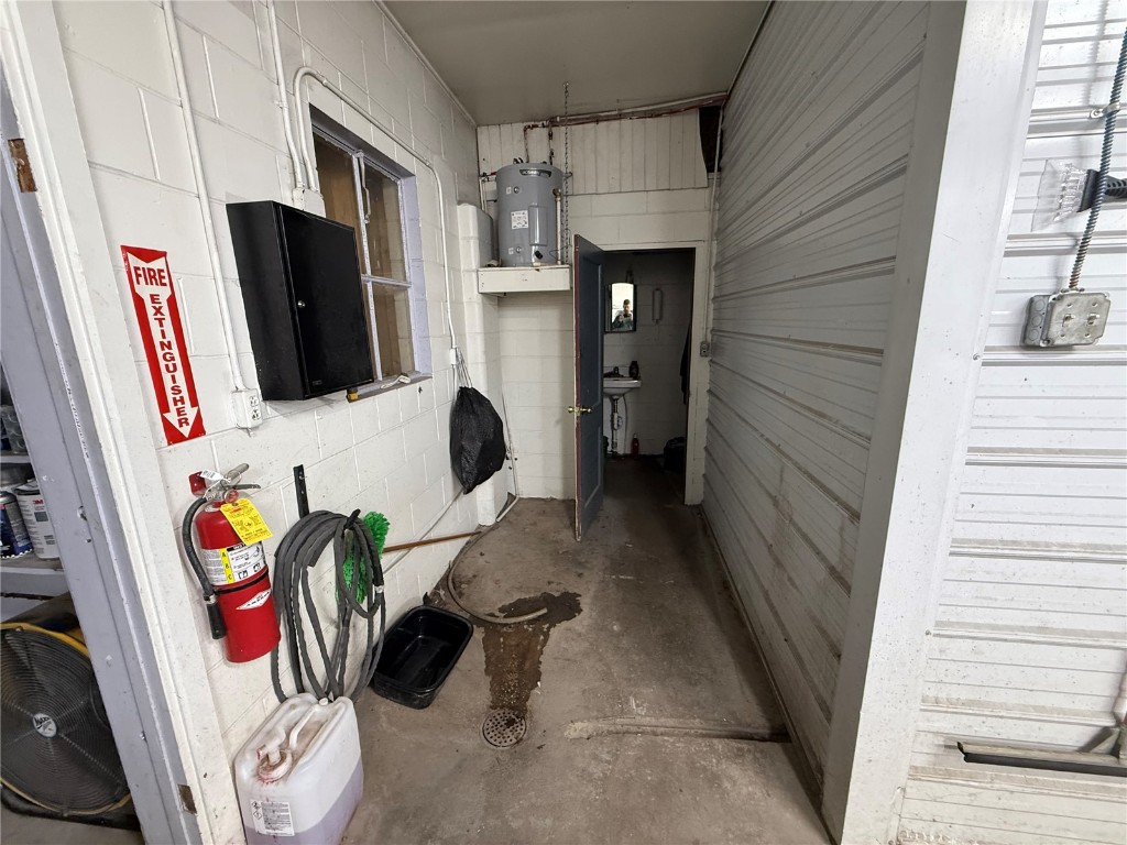 2343 Jamestown Avenue Independence IA 50644