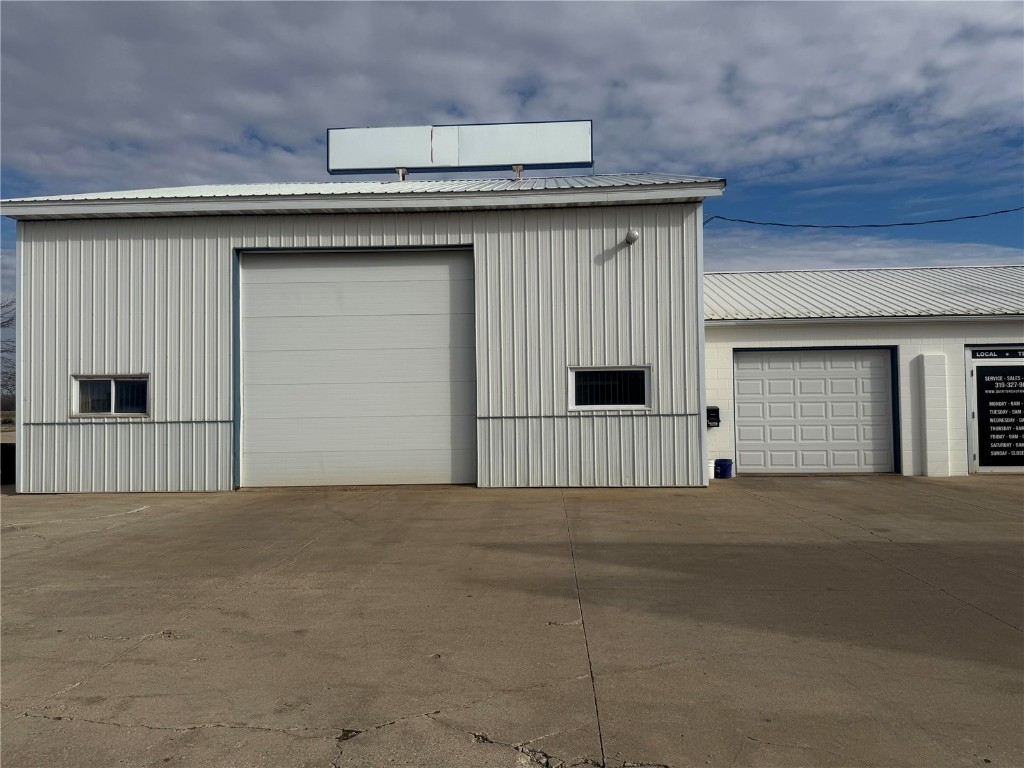 2343 Jamestown Avenue Independence IA 50644