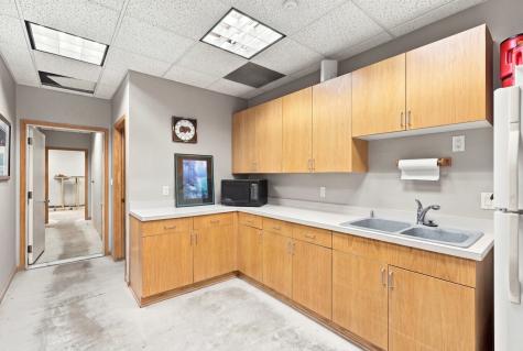 4186 Alyssa Iowa City IA 52240
