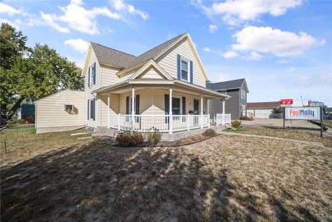 448 7th Avenue Marion IA 52302