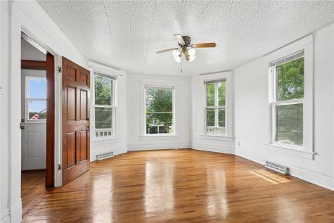 1024 18th Street Marion IA 52302