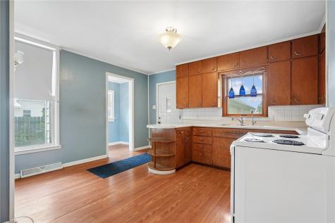 1024 18th Street Marion IA 52302
