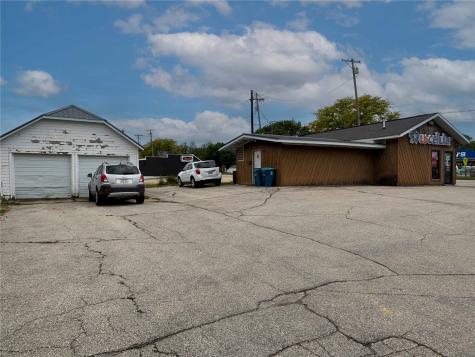 201 S Main Street Monticello IA 52310