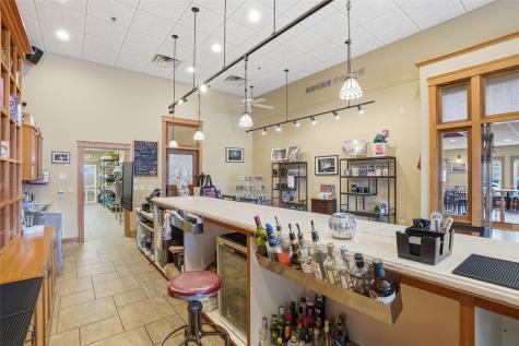 116 W Main Street West Branch IA 52358