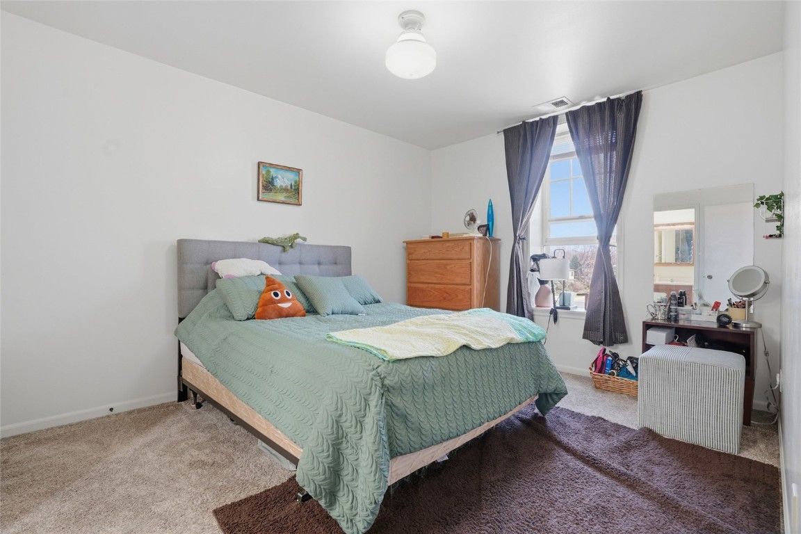1690 Dows Street Ely IA 52227